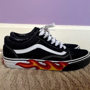 Vans cut out flame